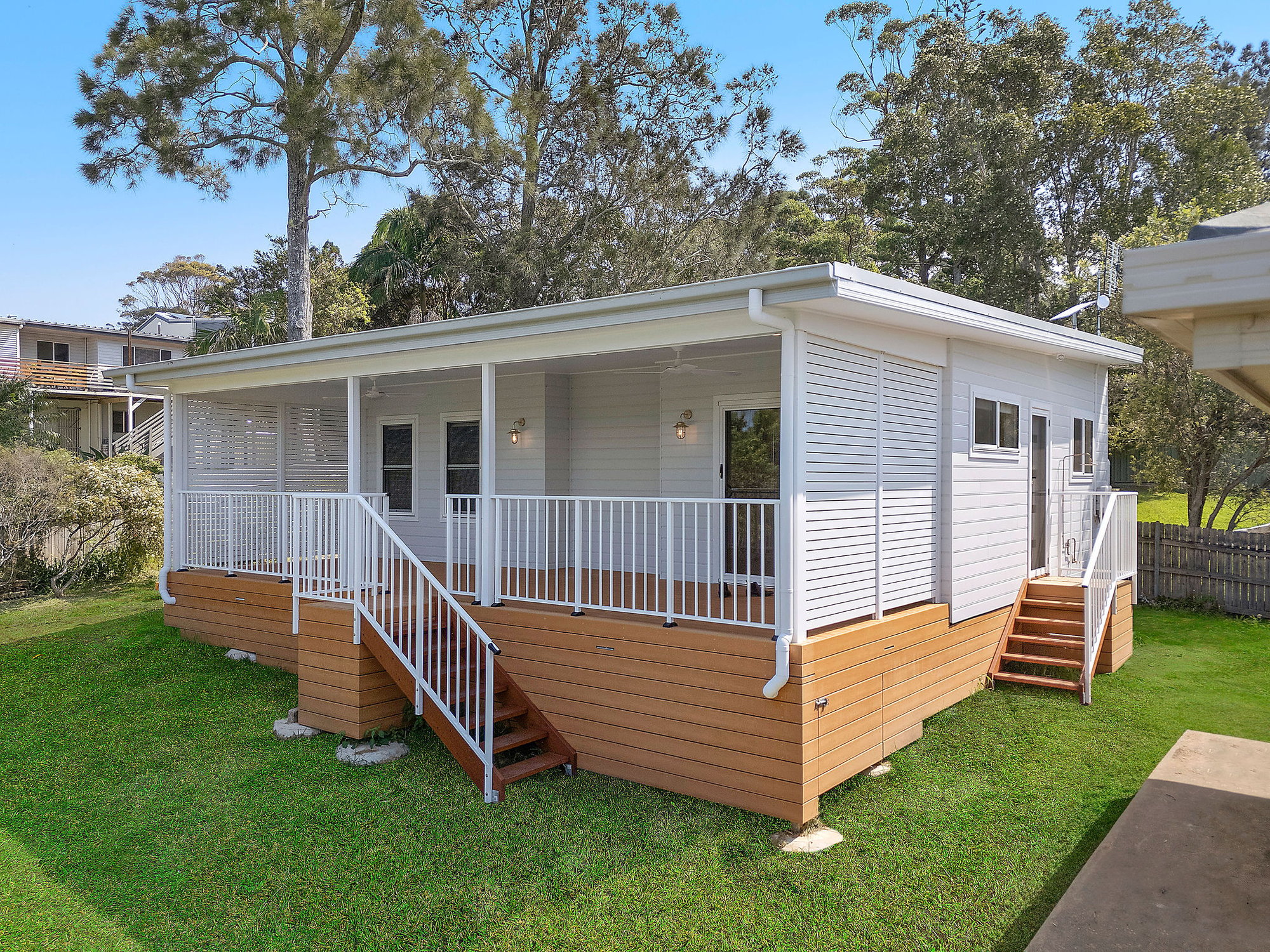Mollymook-South-Coast-Granny-Flat-Dual-Entrance-8-1