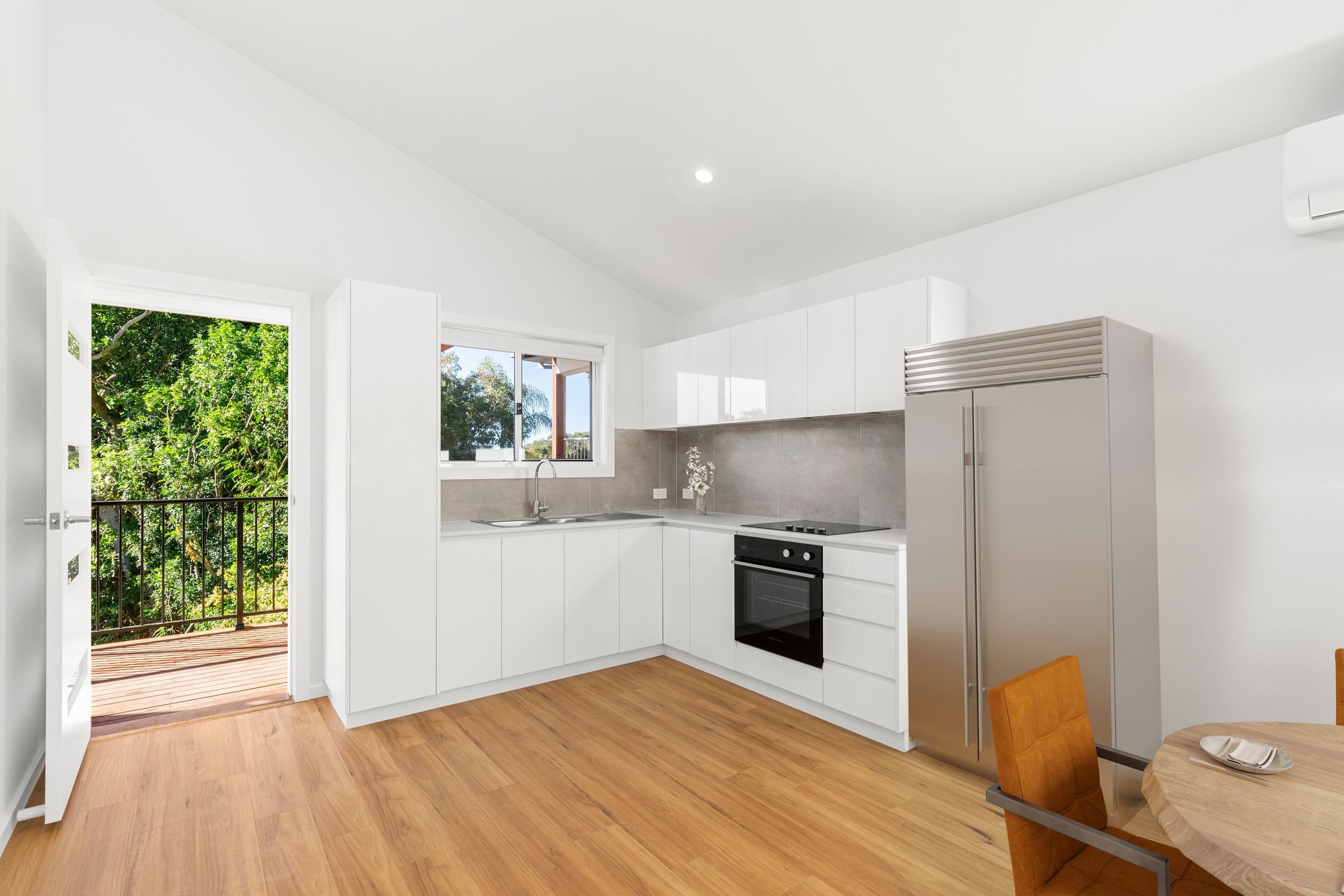 Avoca-Beach-Hillside-Granny-Flat-2
