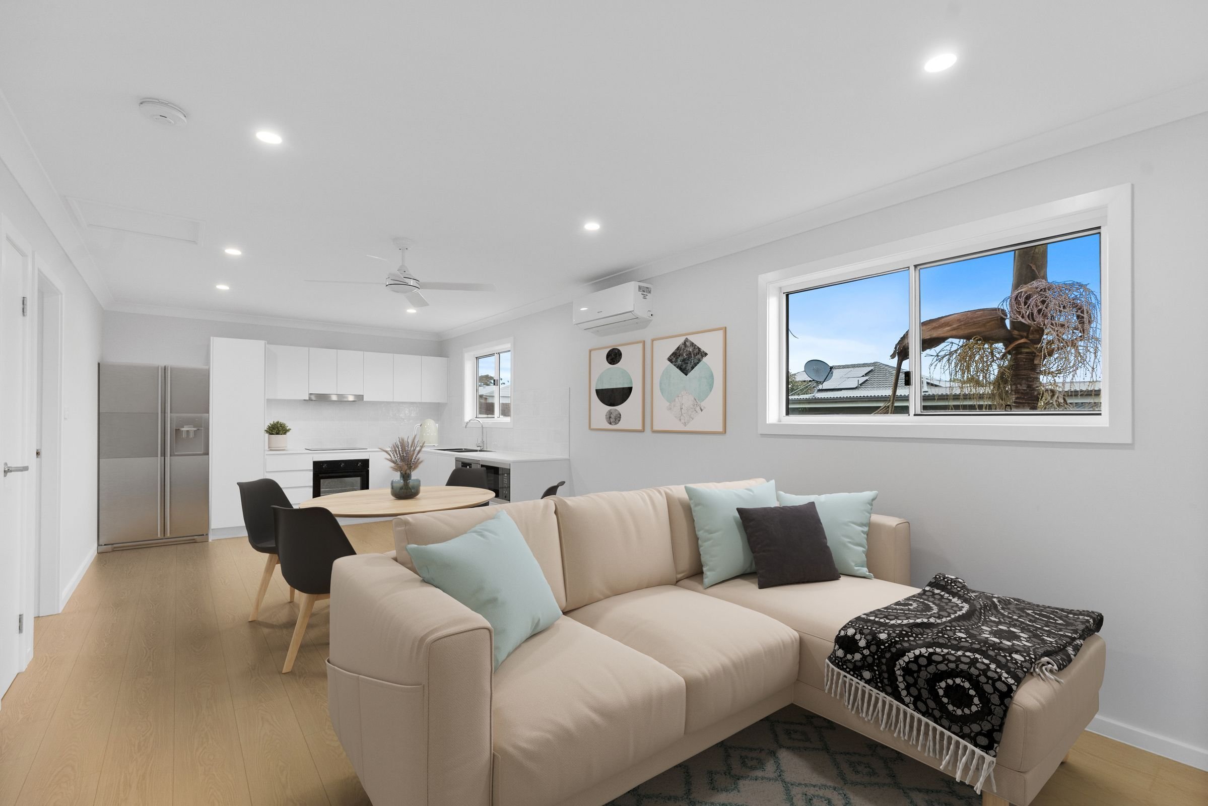 Budgewoi-2-bed-granny-flat-2