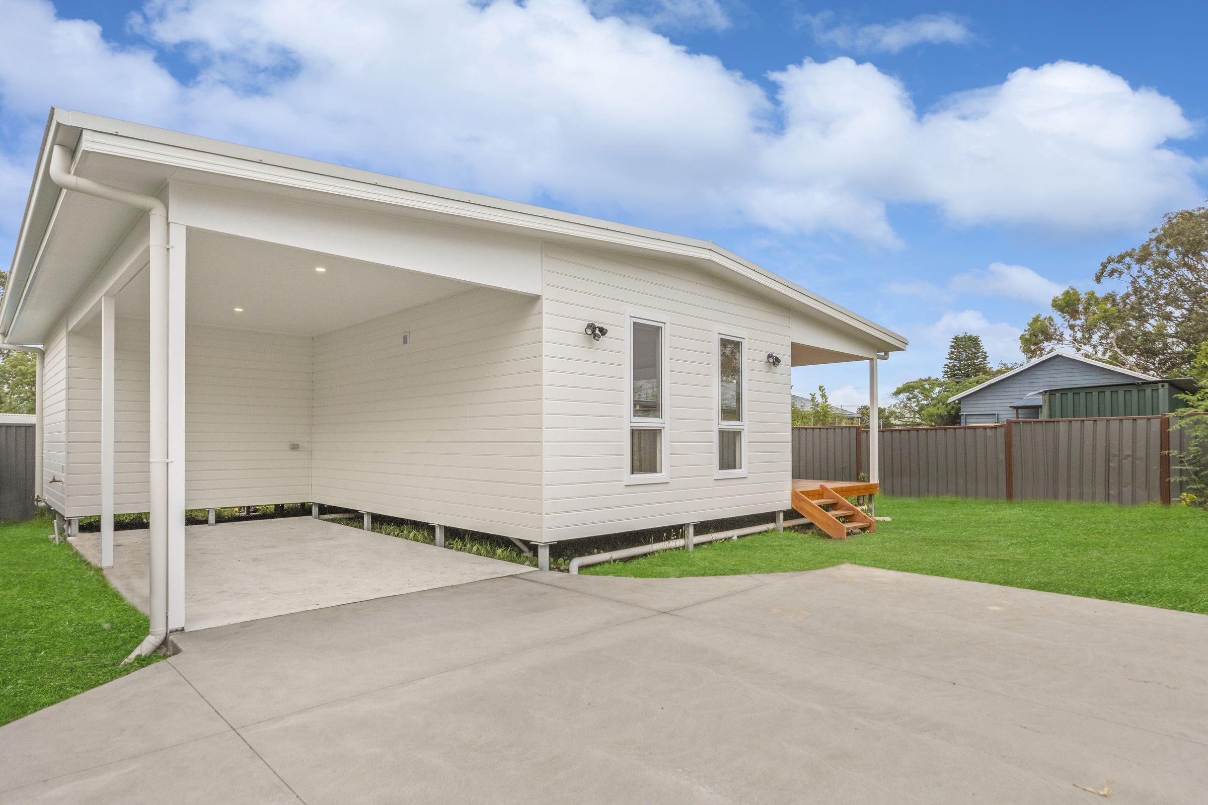 Granny Flat with Carport in Canton Beach, Central Coast