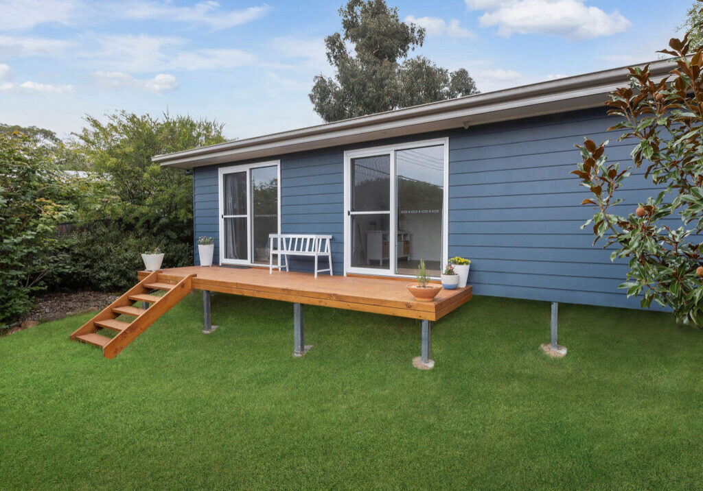 Expert Builder: Screw Piers for Granny Flats